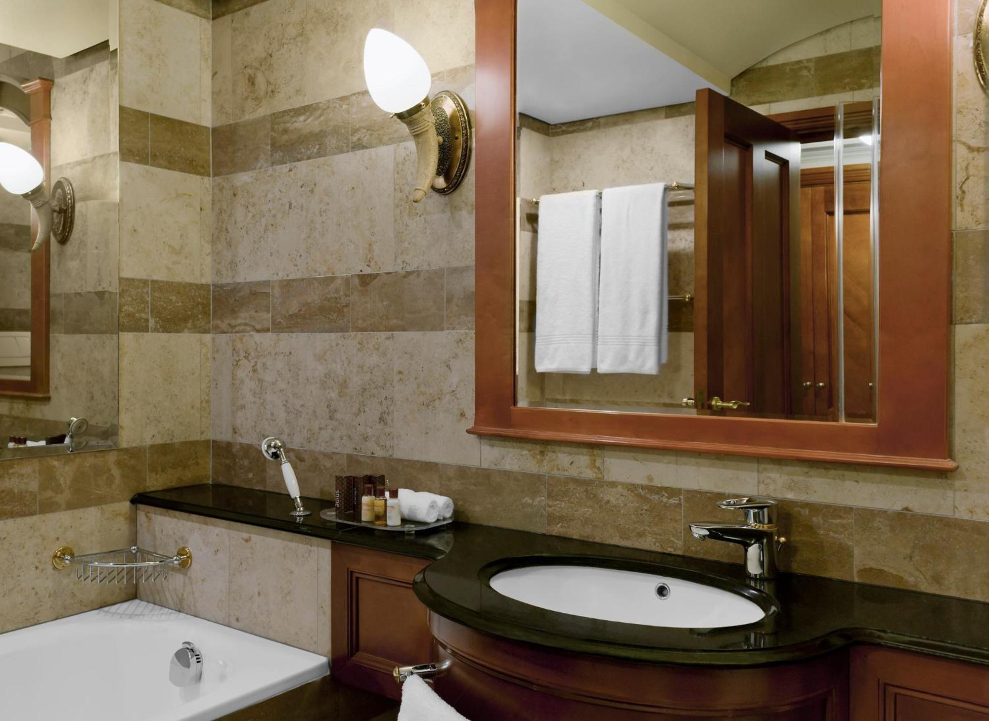 Ct Hotel Pretoria-Noord Habitación foto Bathroom